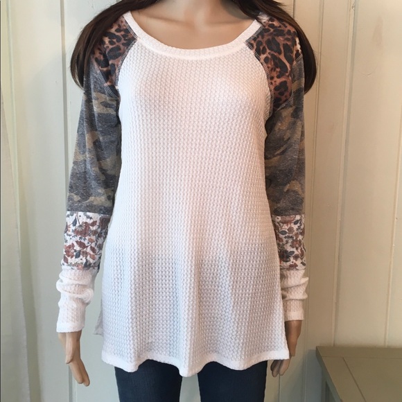 QUALITY SUPER SOFT MIXED PATERN TOP - Picture 6 of 14